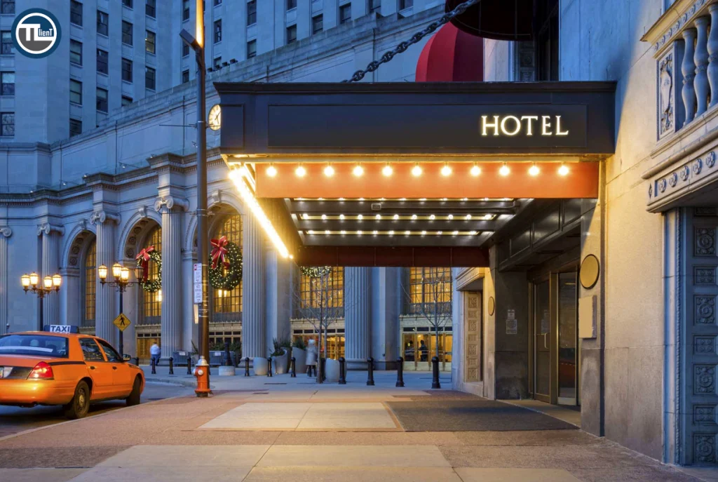 تین‌کلاینت در هتل