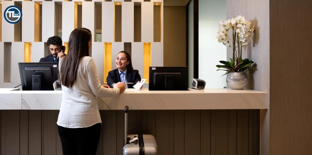 تین‌کلاینت در هتل