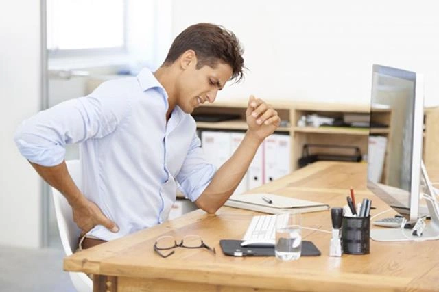 یک میز کار مناسب چگونه است؟