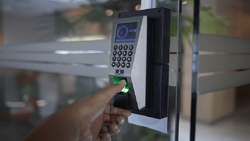 انواع دستگاه‌های حضور و غیاب